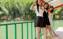 亚洲精品深夜AV无码一区二区